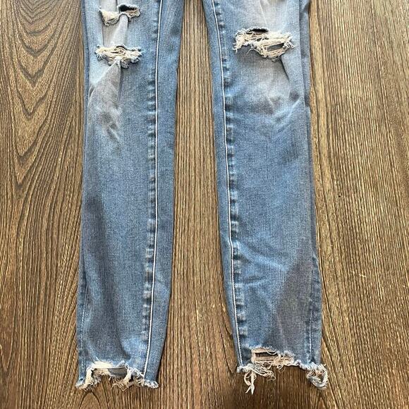 American Eagle The Dream Skinny Jeans Distressed High Rise Raw Hem Blue Size 2 - Picture 2 of 11